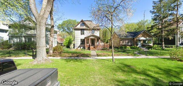 353 Baltimore Road（加拿大曼尼托巴省溫尼伯市）房屋照片