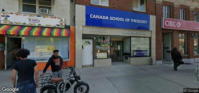 Photo of 360 Oakwood Avenue in Winnipeg, Manitoba