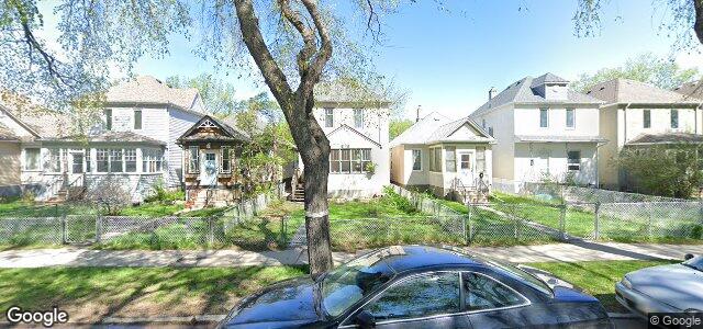 Photo of 399 Brandon Avenue in Winnipeg, Manitoba