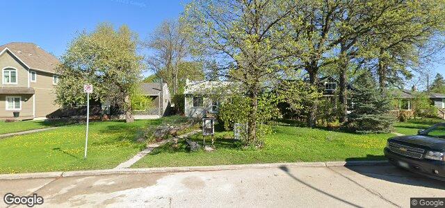 423 Churchill Drive（加拿大曼尼托巴省溫尼伯市）房屋照片