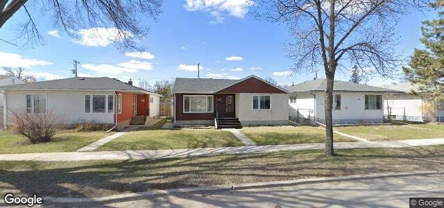 Photo of 1032 Inkster Boulevard in Winnipeg, Manitoba