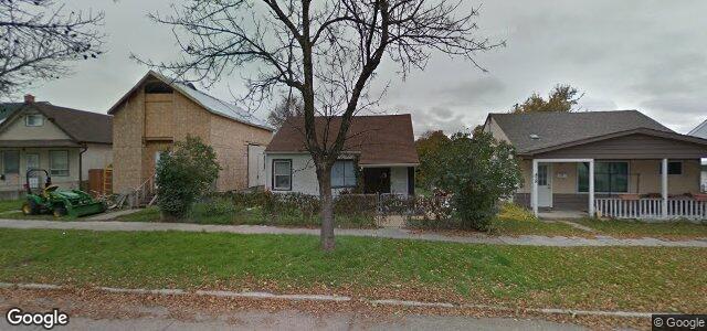 414 Airlies Street（加拿大曼尼托巴省溫尼伯市）房屋照片