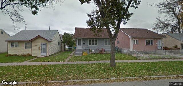 448 Airlies Street（加拿大曼尼托巴省溫尼伯市）房屋照片