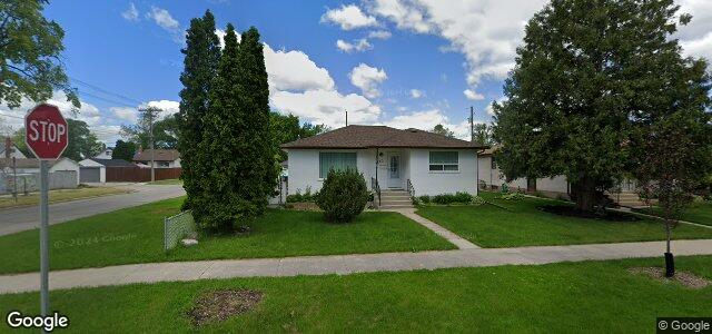 Photo of 480 Dalton Street in Winnipeg, Manitoba