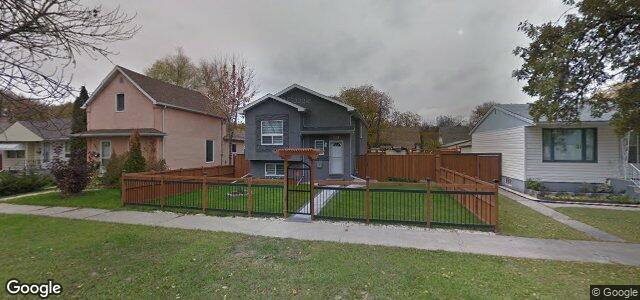 483 Airlies Street（加拿大曼尼托巴省溫尼伯市）房屋照片