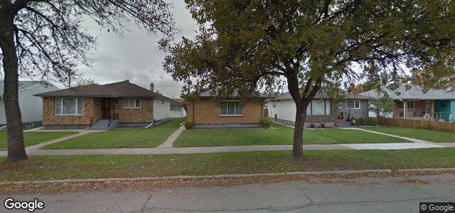 Larawan ng 648 Airlies Street sa Winnipeg, Manitoba
