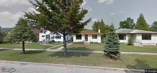 Photo of 829 Cathedral Avenue in Winnipeg, Manitoba
