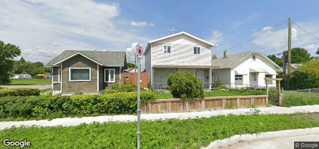 Larawan ng 889 Mountain Avenue sa Winnipeg, Manitoba