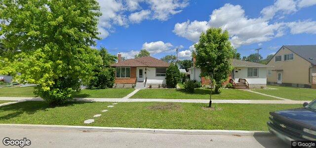 949 Bannerman Avenue（加拿大曼尼托巴省溫尼伯市）房屋照片