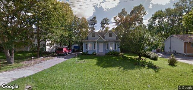 227 Robindale Road（加拿大曼尼托巴省溫尼伯市）房屋照片