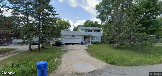 686 Harstone Road（加拿大曼尼托巴省溫尼伯市）房屋照片