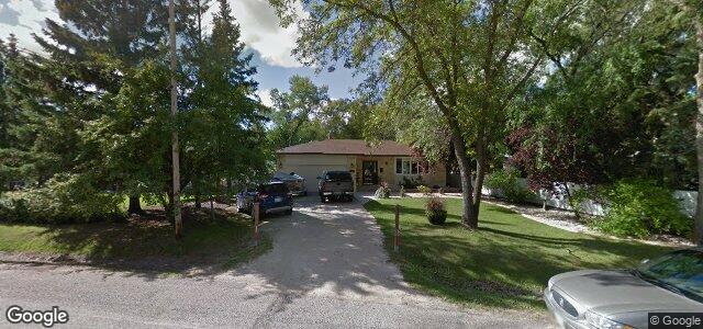 704 Pepperloaf Crescent（加拿大曼尼托巴省溫尼伯市）房屋照片