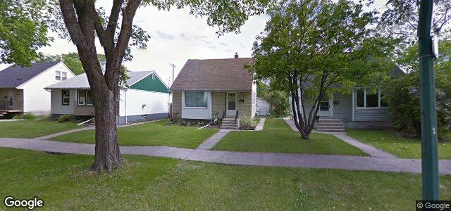 Larawan ng 1088 Warsaw Avenue sa Winnipeg, Manitoba