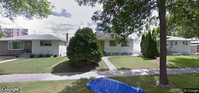 Larawan ng 1122 Lorette Avenue sa Winnipeg, Manitoba