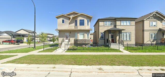 379 Dr. Jose Rizal Way（加拿大曼尼托巴省溫尼伯市）房屋照片