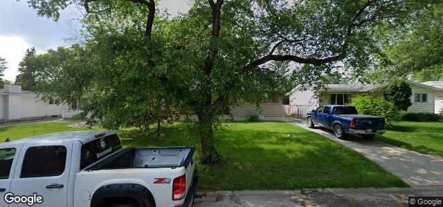 100 Roselawn Bay（加拿大曼尼托巴省溫尼伯市）房屋照片