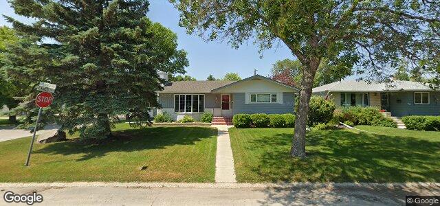 102 Kirkwall Crescent（加拿大曼尼托巴省溫尼伯市）房屋照片