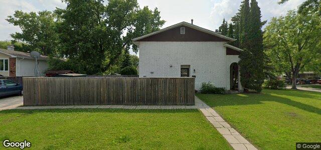 105 Callum Crescent（加拿大曼尼托巴省溫尼伯市）房屋照片