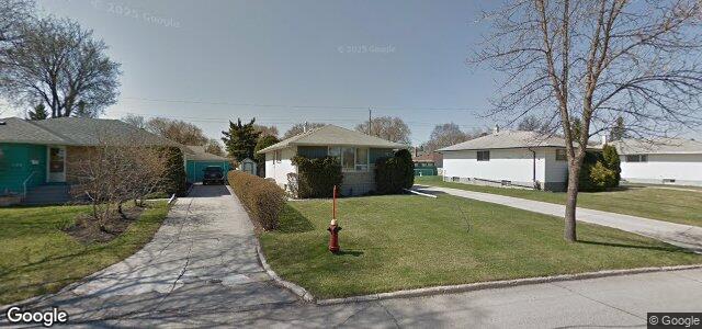 110 De Graff Bay（加拿大曼尼托巴省溫尼伯市）房屋照片