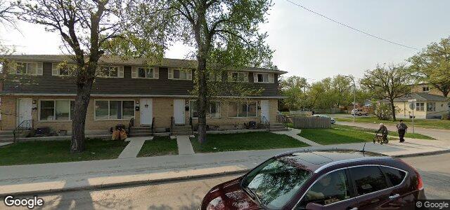 1209 Henderson Highway（加拿大曼尼托巴省溫尼伯市）房屋照片