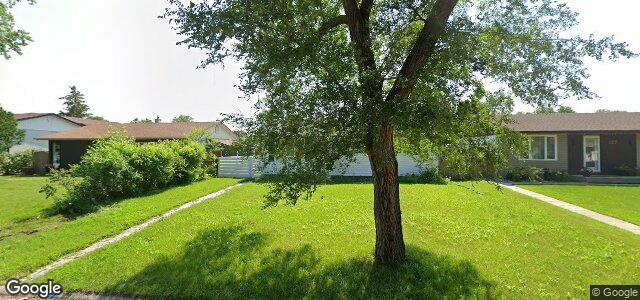 131 Gemini Avenue（加拿大曼尼托巴省温尼伯市）房屋照片