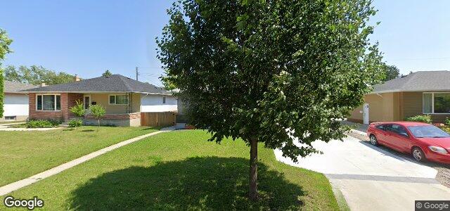 Photo of 133 Broad Bay in Winnipeg, Manitoba