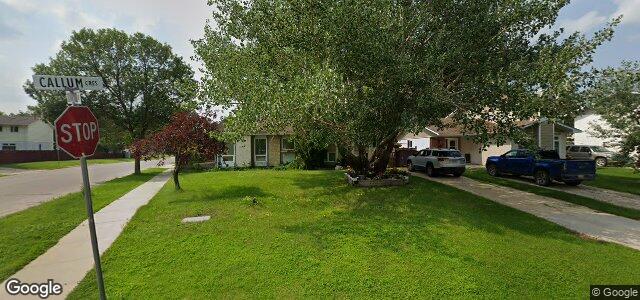 140 Callum Crescent（加拿大曼尼托巴省溫尼伯市）房屋照片