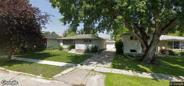 Photo of 148 Eade Crescent in Winnipeg, Manitoba