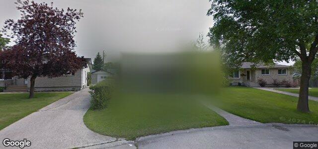 15 Kirkwall Crescent（加拿大曼尼托巴省溫尼伯市）房屋照片