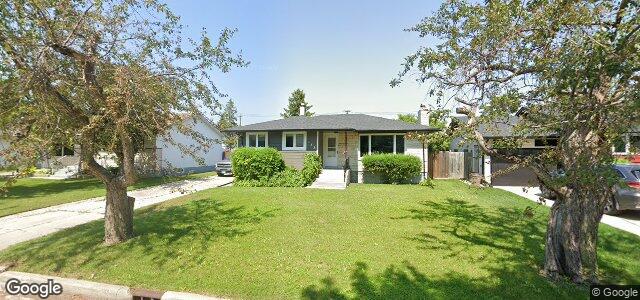 152 Macaulay Crescent（加拿大曼尼托巴省溫尼伯市）房屋照片