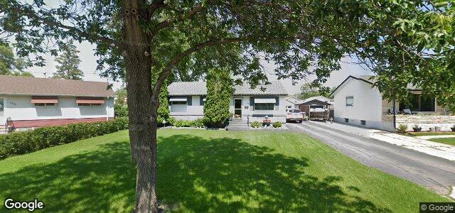 Photo of 174 De Graff Bay in Winnipeg, Manitoba