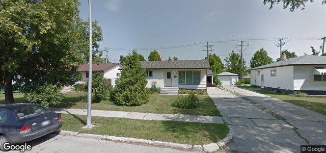 Photo of 184 Eade Crescent in Winnipeg, Manitoba