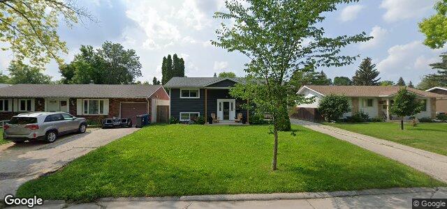 19 Edelweiss Crescent（加拿大曼尼托巴省溫尼伯市）房屋照片