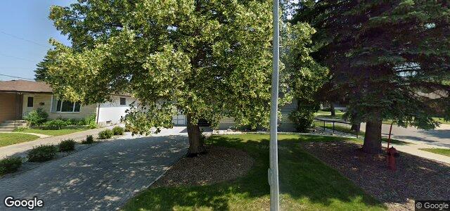 216 Broad Bay（加拿大曼尼托巴省溫尼伯市）房屋照片