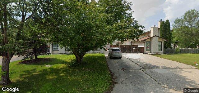 23 Callum Crescent（加拿大曼尼托巴省溫尼伯市）房屋照片