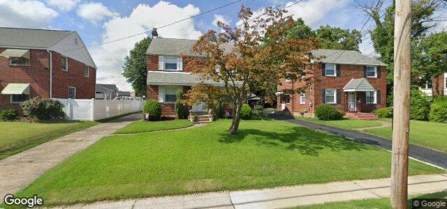 Larawan ng 251 Springfield Road sa Winnipeg, Manitoba