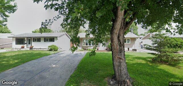 26 Edelweiss Crescent（加拿大曼尼托巴省溫尼伯市）房屋照片