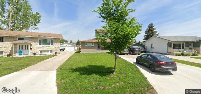 27 Pinecrest Bay（加拿大曼尼托巴省溫尼伯市）房屋照片