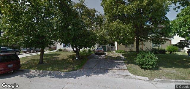 Photo of 284 Edelweiss Crescent in Winnipeg, Manitoba