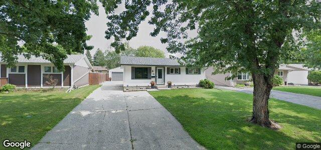 30 Edelweiss Crescent（加拿大曼尼托巴省溫尼伯市）房屋照片