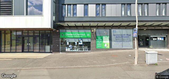 303 Springfield Road（加拿大曼尼托巴省溫尼伯市）房屋照片