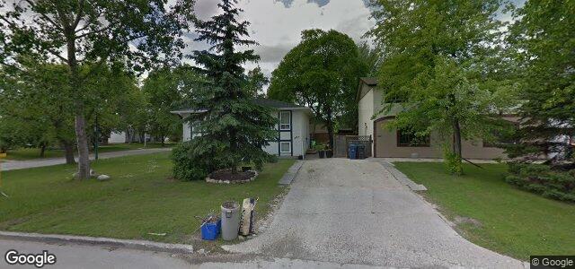 324 Edelweiss Crescent（加拿大曼尼托巴省溫尼伯市）房屋照片