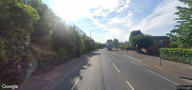 Larawan ng 325 Springfield Road sa Winnipeg, Manitoba