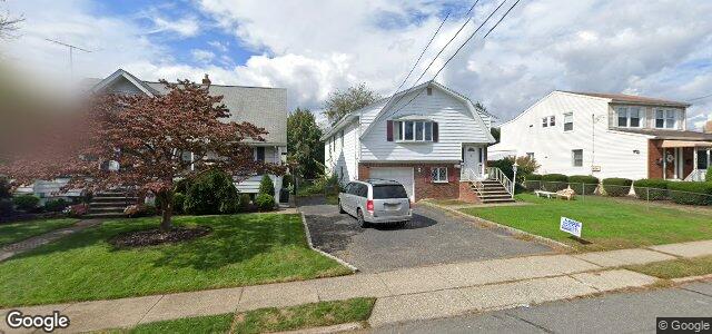 Larawan ng 330 Hawthorne Avenue sa Winnipeg, Manitoba