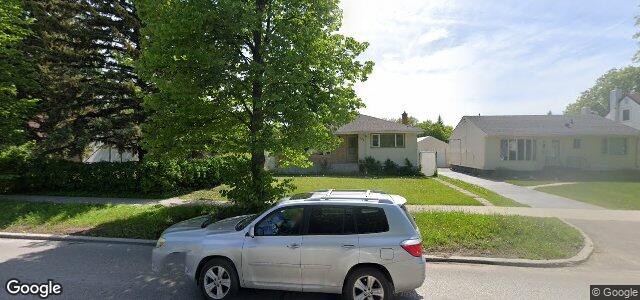 390 Mcleod Avenue（加拿大曼尼托巴省溫尼伯市）房屋照片