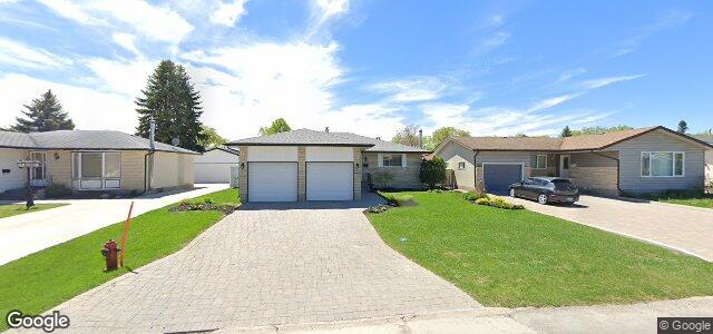 426 Paufeld Drive（加拿大曼尼托巴省溫尼伯市）房屋照片