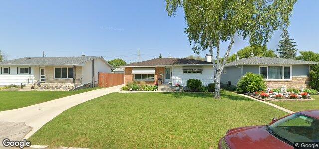 Larawan ng 561 Cedarcrest Drive sa Winnipeg, Manitoba