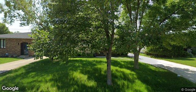 Photo of 562 Cedarcrest Drive in Winnipeg, Manitoba