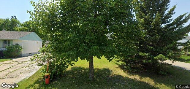 598 Cedarcrest Drive（加拿大曼尼托巴省溫尼伯市）房屋照片