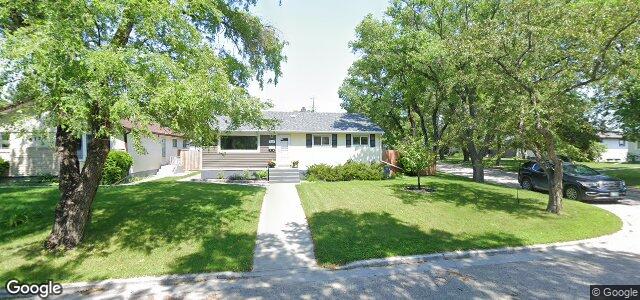 621 Ian Place（加拿大曼尼托巴省溫尼伯市）房屋照片